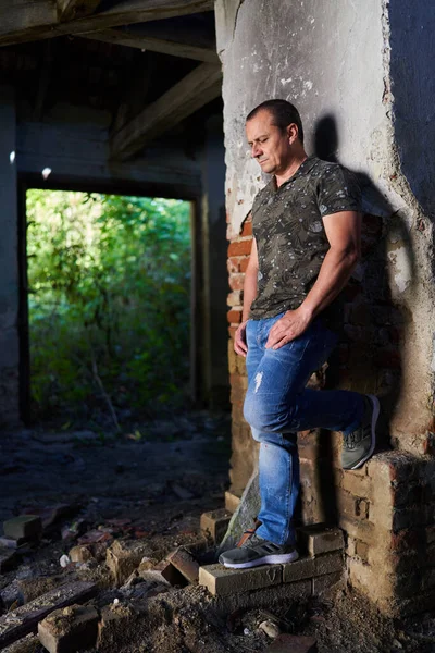 Middle Aged Man Ruined House Barn Natural Light Portrait — Stock Photo, Image