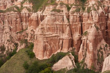Romanya 'nın Sebes kentindeki Kızıl Geçit' ten gelen manzara - jeolojik bir fenomen