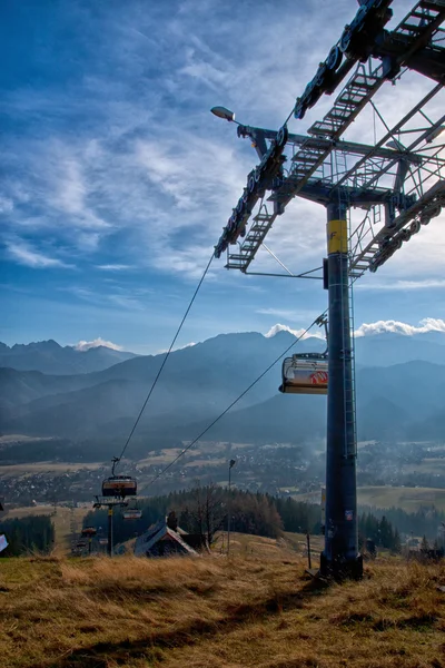 Elevador de cadeira em Tatra Mountains — Fotografia de Stock