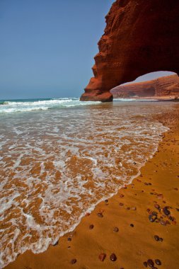 Sahilde kaya oluşumu, arch. Fas.