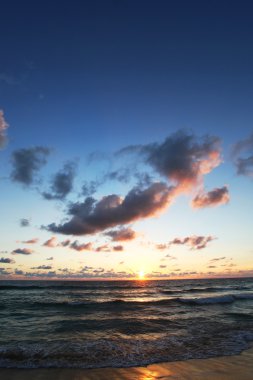Sunset paradise ateşli zemin