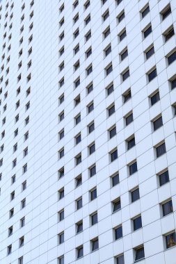 Mavi gökyüzü arka plan - modern binasında sabah büyük şehirde