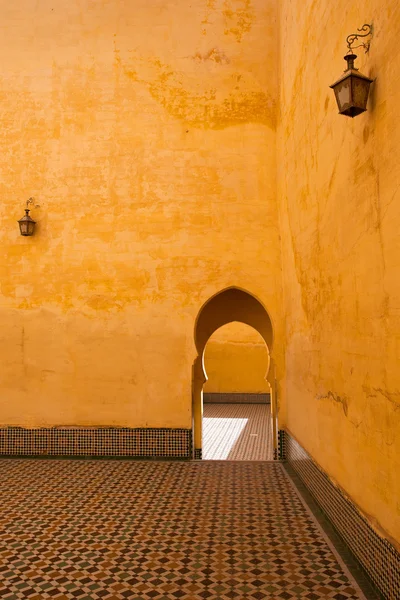 Baraccopoli nel centro di Fez, Marocco — Foto Stock