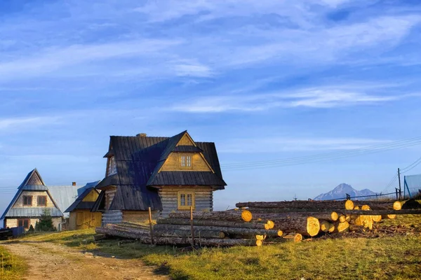 Παραδοσιακό σπίτι στη Ζακοπάνε - Πολωνία — Φωτογραφία Αρχείου