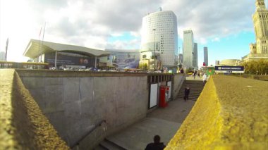 insanlar köprünün gitmek