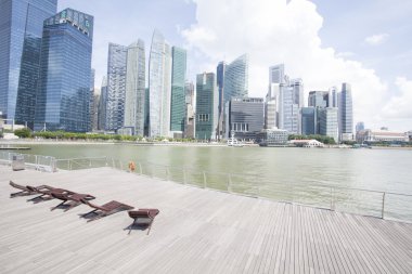 marina Bay gökdelenler