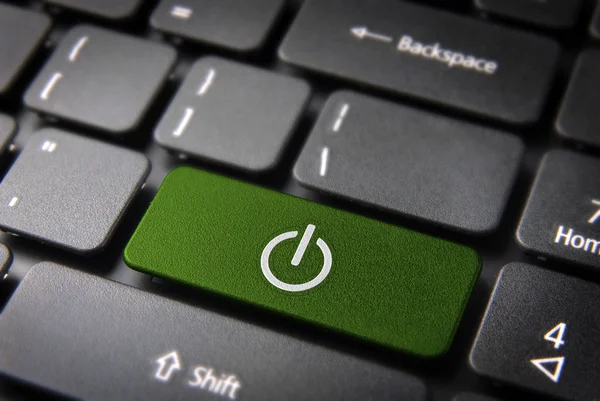 Tecla de teclado verde Ligar, fundo de tecnologia — Fotografia de Stock