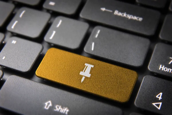 Teclado dourado Tecla Pin, Fundo de negócios — Fotografia de Stock