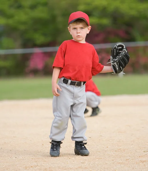 Jogador de basebol da liga pequena — Fotografia de Stock