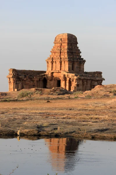 Bovenste shivalaya bij badami — Stockfoto