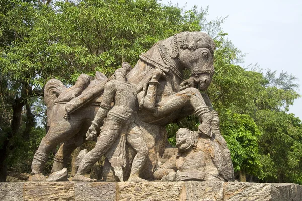 Caballo de guerra galopante — Foto de Stock