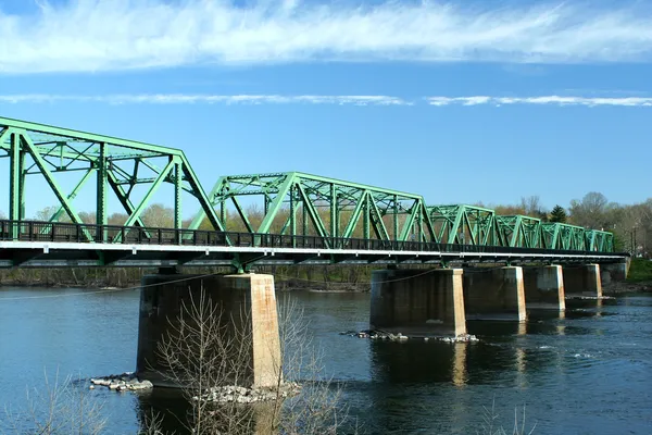 Μεταλλική γέφυρα πάνω από τον ποταμό delaware — Φωτογραφία Αρχείου