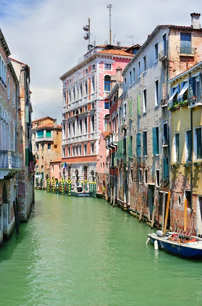 Venezianische Kanallandschaft — Stockfoto