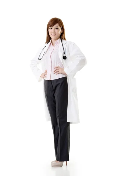 Азиатский доктор — стоковое фото