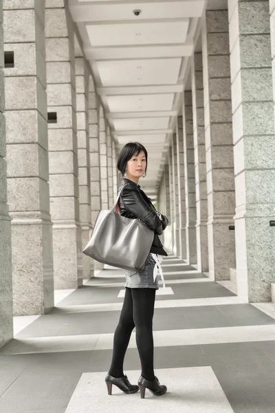 Asiatiska mogen kvinna — Stockfoto