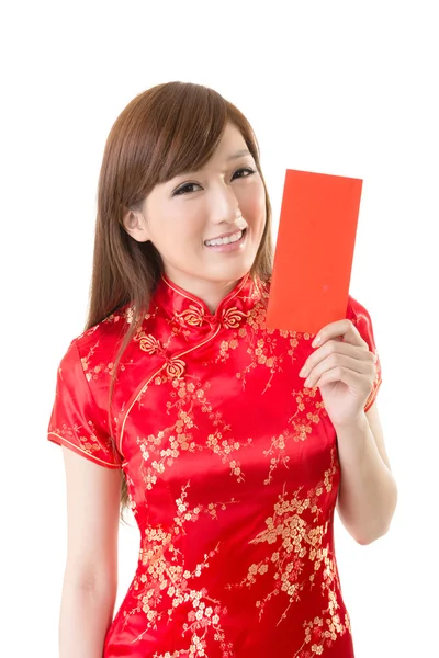 Red envelope Chinese woman — Stock Photo, Image