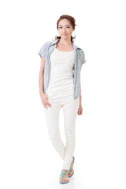 Asyalı genç kadın