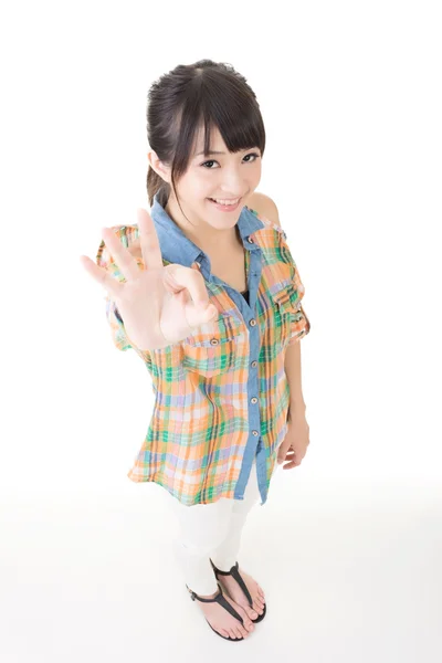 Young asian woman showing OK sign. — Stock Photo, Image