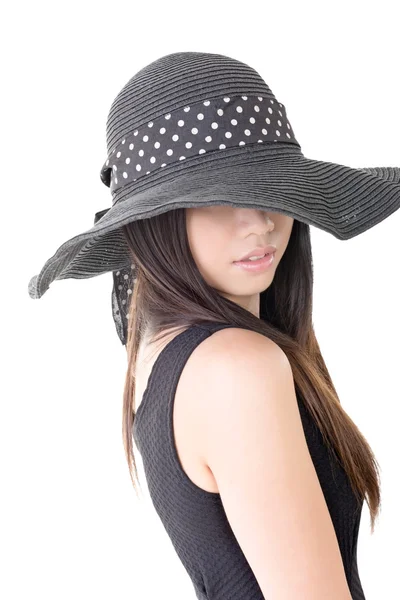 Elegant asiatisk kvinna med hatt — Stockfoto