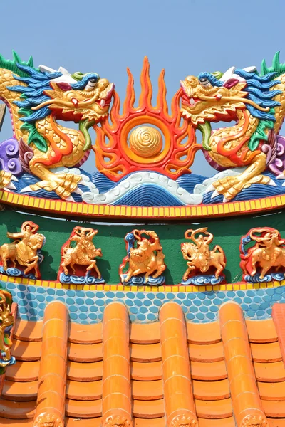 Dragon religieuze decoratie — Stockfoto