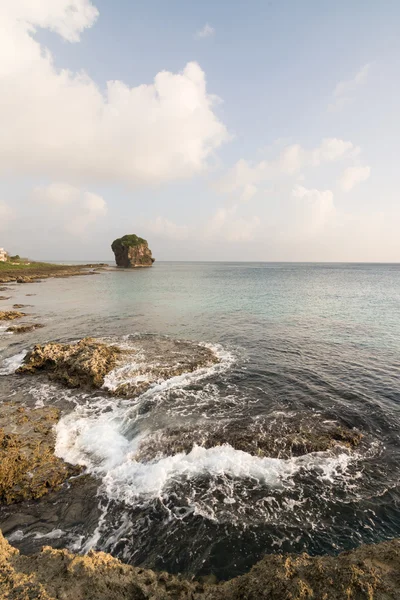 Chuanfan Rock an der Küste — Stockfoto