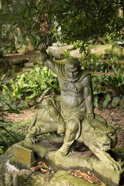 Arhat Kanakbharadvaja statue — Stock Photo, Image