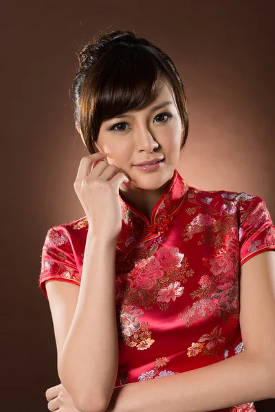 Attractive Chinese woman — Stock Photo, Image