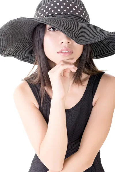 Elegante asiatische junge Frau — Stockfoto