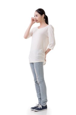 Asyalı genç kadın