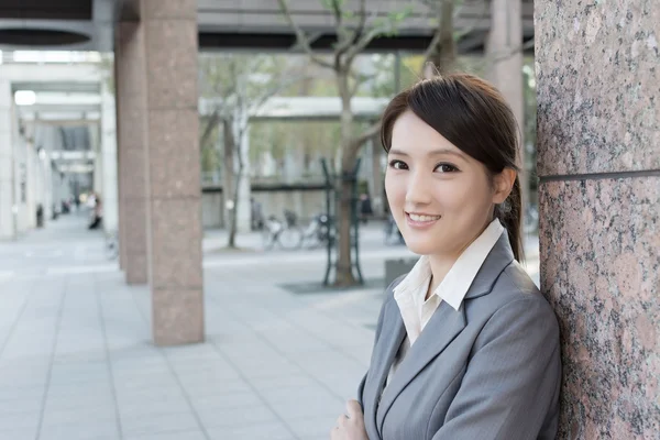 Friendly business woman of Asian with copyspace — Stock Photo, Image
