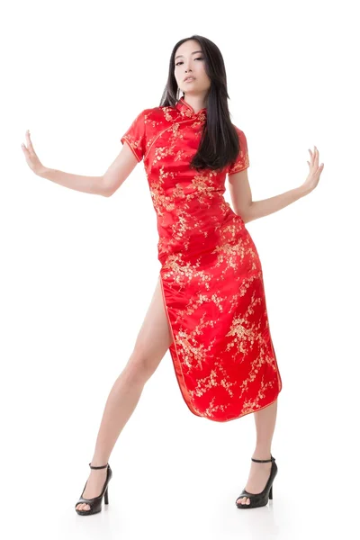 Sexy Chinese woman dress traditional cheongsam — Stock Photo, Image