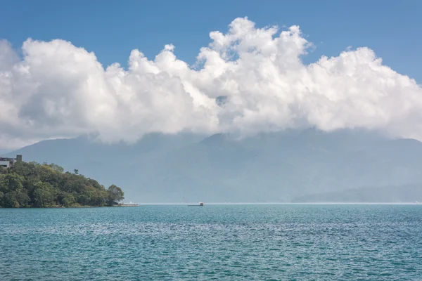 Сценарий озера Сан-Лун — стоковое фото