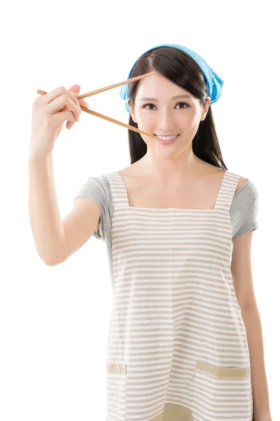 Jonge Aziatische huisvrouw — Stockfoto