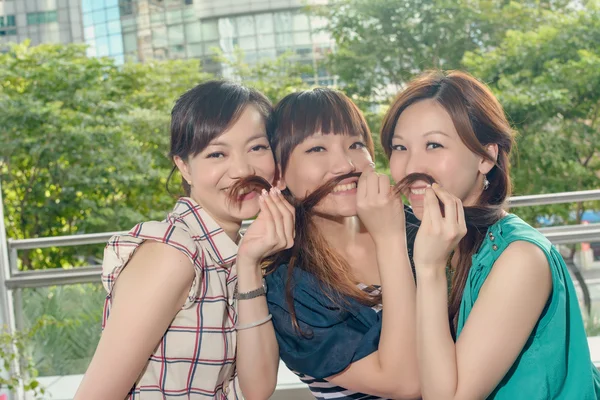 Grappige Aziatische vrouwen — Stockfoto