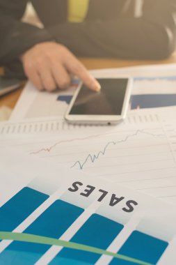 판매 보고서 확인