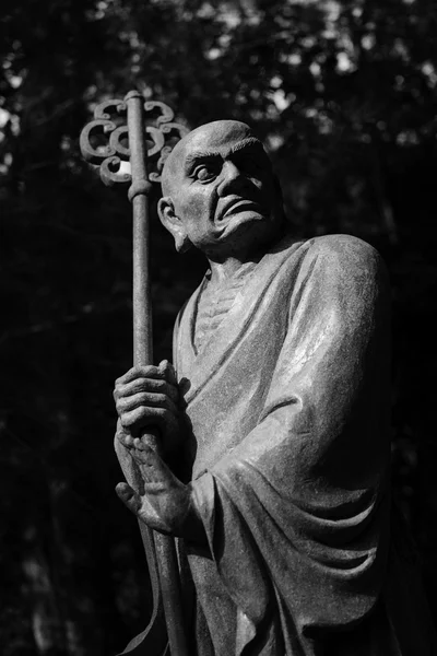 Estátua de Arhat Kanakbharadvaja — Fotografia de Stock