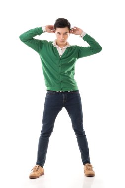 dramatik poz ile Asyalı adam