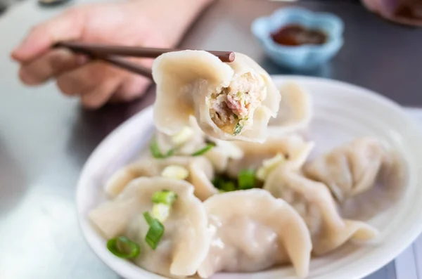 Gekochter Jiaozi Taiwans Berühmter Imbiss Mit Chinesischen Knödeln — Stockfoto