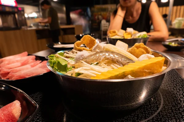 Pequena Panela Quente Taiwanesa Com Camarão Legumes — Fotografia de Stock