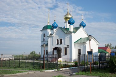 şefaat Meryem Kilisesi. lukoyanov şehri. ru