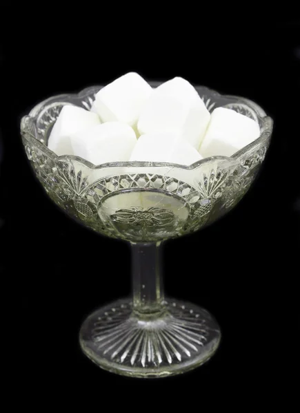 Açúcar branco em um vaso de vidro — Fotografia de Stock