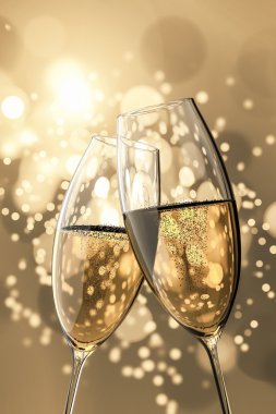 2 Champagne glasses clipart