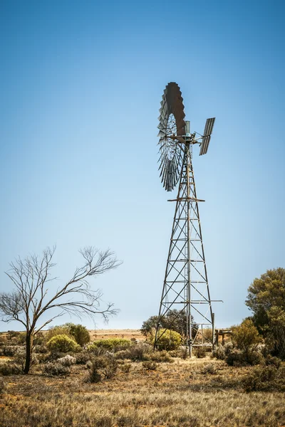 Molino de viento —  Fotos de Stock