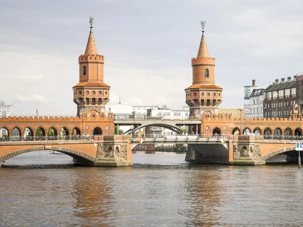 Red Bridge in Berlin Germany — Stock Photo, Image