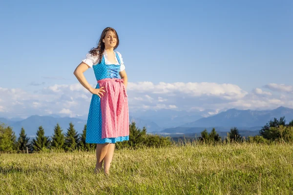 Woman in bavarian traditional dirndl — Stock Photo, Image
