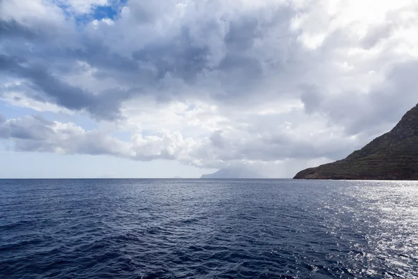 Paesaggio nuvoloso oceanico — Foto Stock