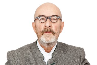 Sakallı adam