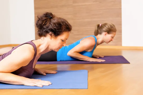 Yoga-Übungen — Stockfoto