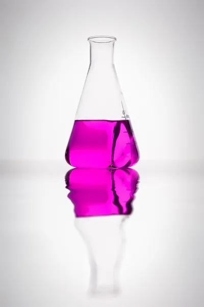 Laboratorium glazen fles — Stockfoto