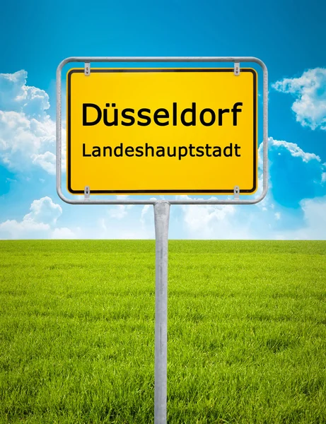 Sinal de cidade de Dusseldorf — Fotografia de Stock